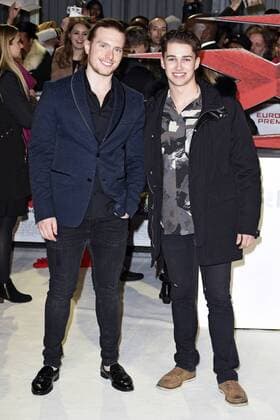 AJ Pritchard mit Begleitung bei der Premiere des Kinofilms xXx: Return of Xander Cage in der O2 Cineworld, Greenwich. London AJ Pritchard mit Begleitung  Foto:xS.xVasx xFuturexImage