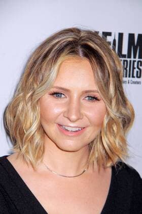 Beverley Mitchell bei der The Book of Love Film Premiere am 10.01.2017 in Los Angeles The Book of Love Filmpremiere in Los Angeles, 2017 