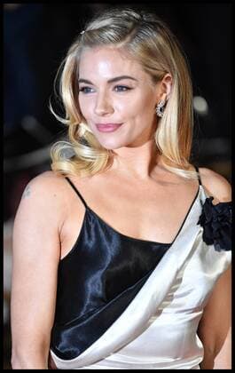 . 11 01 2017. London, United Kingdom. Premiere of Live by the Night. The Premiere of Live by the Night staring Ben Affleck and Sienna Miller.  xAndrewxParsonsx xi-Imagesx IIM-14156-0013