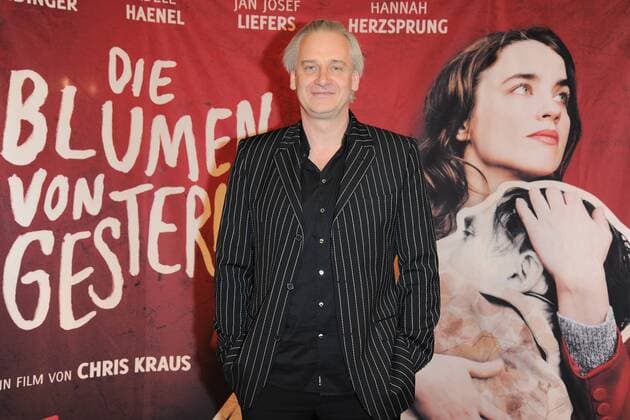Chris Kraus, Regisseur Ankunft, roter Teppich zur Berlin Premiere DIE BLUMEN VON GESTERN im Kino International in Berlin, am 11.01.2017