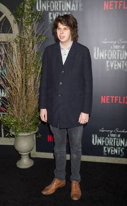 Matty Cardarople arrives on the red carpet at the Netflix s premiere of A Series of Unfortunate Events on January 11, 2017 in New York City.  NYP20170111827 BRYANxR.xSMITH