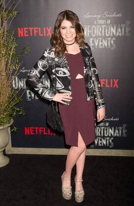 Chloe Sonnenfeld arrives on the red carpet at the Netflix s premiere of A Series of Unfortunate Events on January 11, 2017 in New York City.  NYP20170111833 BRYANxR.xSMITH