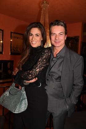 Pascal Breuer mit Freundin Loredana La Rocca Premiere Ein Mann fürs Grobe Komoedie im Bayerischen Hof Theater München 11. Januar 2017