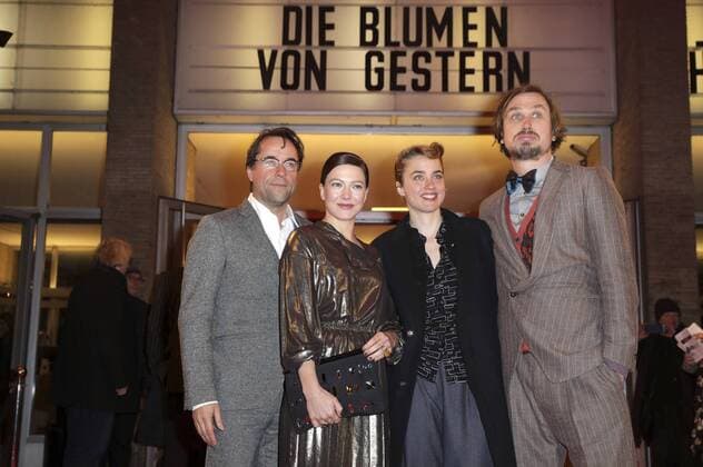 Jan Josef Liefers, Hannah Herzsprung, Adele Haenel und Lars Eidinger bei der Premiere des Kinofilms Die Blumen von gestern im Kino International. Berlin, 11.01.2017 Foto:xS.xGabschx xFuturexImage