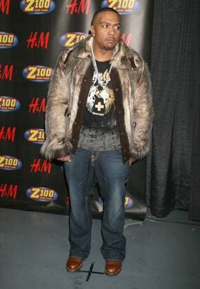Dec 14, 2007 - New York, NY, USA - Rapper TIMBALAND poses for photos in the press room for Z100 s Jingle Ball 2007 held at Madison Square Garden. - ZUMAh16_ 20071214_dji_h16_007