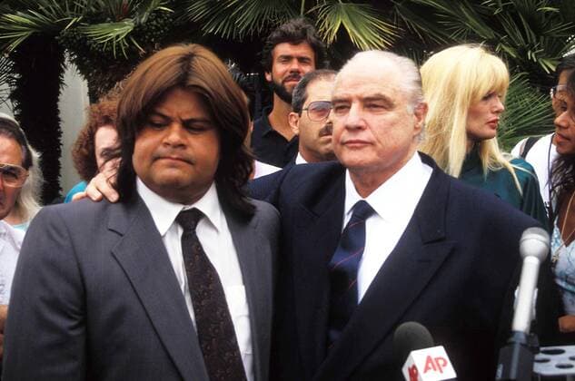 Nov. 21, 2006 - MARLON BRANDO AND SON MIKO.08-1990. MICHELSON- PHOTOS - ZUMAg49_ 20061121_gaf_g49_587