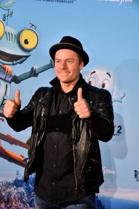 Der Sprecher und Schauspieler Dustin Semmelrogge am 14.01.2017 bei der Premiere des Films Ritter Rost 2 - Das Schrottkomplott in den Kölner Cinedom.