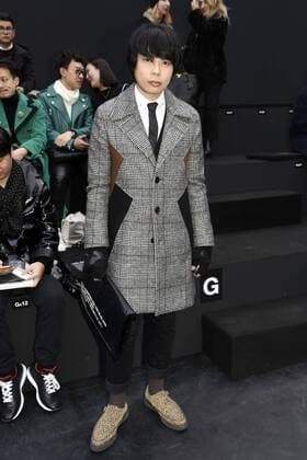 Milan Men s Fashion Week Fall Winter 2017 18 - Neil Barret Arrivals In the picture Yougun Lee Fashion stylist in Cina  Copyright: xSimonaxChiocciax xIPAx