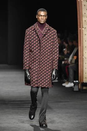 Milan Men s Fashion Week Fall Winter 2017 2018 - VERSACE fashionshow Pictured: model  Copyright: xRiccardoxGiordanoxSickix xIPAx