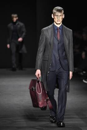 Milan Men s Fashion Week Fall Winter 2017 2018 - VERSACE fashionshow Pictured: model  Copyright: xRiccardoxGiordanoxSickix xIPAx
