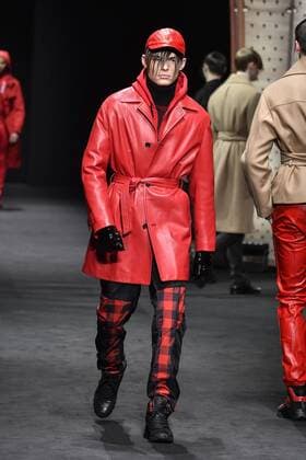Milan Men s Fashion Week Fall Winter 2017 2018 - VERSACE fashionshow Pictured: model  Copyright: xRiccardoxGiordanoxSickix xIPAx