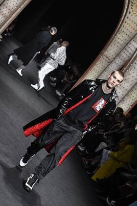 Milan Men s Fashion Week Fall Winter 2017 2018 - VERSACE fashionshow Pictured: model  Copyright: xRiccardoxGiordanoxSickix xIPAx