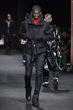 Milan Men s Fashion Week Fall Winter 2017 2018 - VERSACE fashionshow Pictured: model  Copyright: xRiccardoxGiordanoxSickix xIPAx