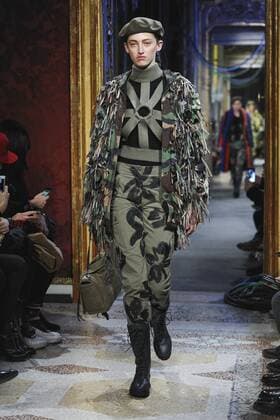 Milan Men s Fashion Week Fall Winter 2017 2018. Milano Moda Uomo, autunno inverno 2017 2018 . Moschino fashionshow Pictured: model  Copyright: xSickix xIPAx