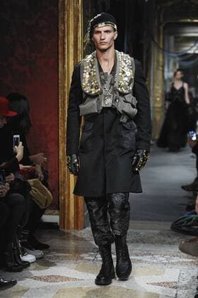 Milan Men s Fashion Week Fall Winter 2017 2018. Milano Moda Uomo, autunno inverno 2017 2018 . Moschino fashionshow Pictured: model  Copyright: xSickix xIPAx