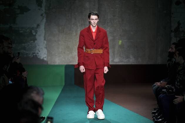MILAN, A model presents a creation from the Fall Winter 2017 18 menswear collection of Marni during Milan Fashion Week in Milan, Italy, on Jan. 14, 2017. ) (zf) ITALY-MILAN-FASHION WEEK-MEN-MARNI JinxYu 
