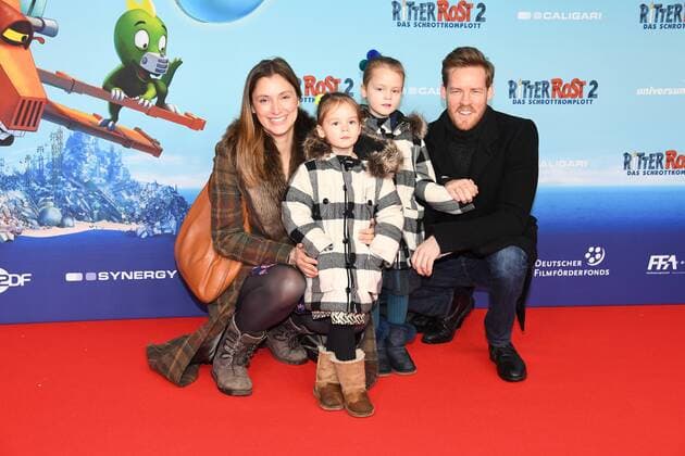 Herbert Kloiber jr. mit Ehefrau Julia Kloeber, Töchter Klara und Greta Premiere Ritter Rost 2 Mathäser Filmpalast Kino Film, Fernsehen Muenchen 15.01.2017