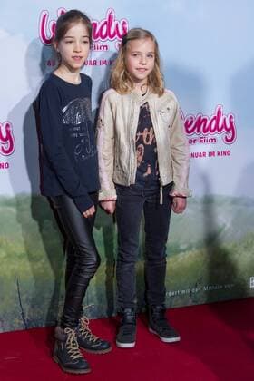 Amelie Lammers, Charlotte Gallia bei der Premiere - Wendy - am 15.01.2017 im Cinedom Kino in Köln. Premiere - Wendy -