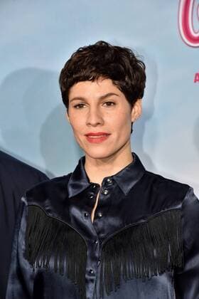 Die Schauspielerin Jasmin Gerat am 15.01.2017 in Köln auf dem roten Teppich bei der Premiere des Films Wendy der Film im Kölner Cinedom.