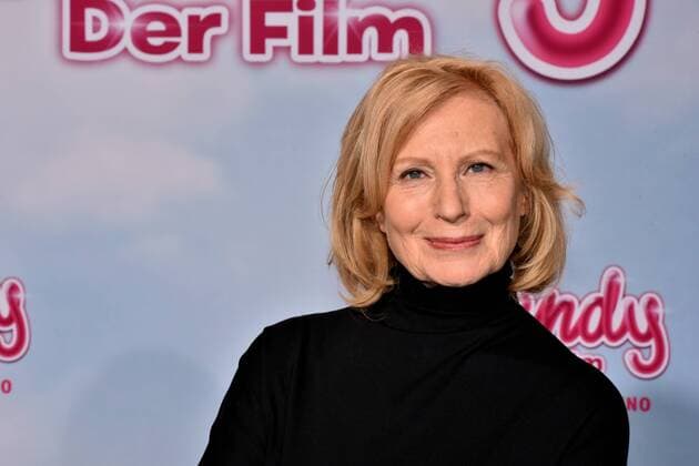 Die Schauspielerin Maren Kroymann am 15.01.2017 in Köln auf dem roten Teppich bei der Premiere des Films Wendy der Film im Kölner Cinedom.