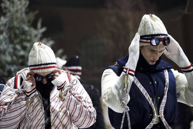 (170116) -- MILAN, Jan. 15, 2017 -- Models present creations from the Fall Winter 2017 18 menswear collection of Moncler Gamme Bleu during Milan Fashion Week in Milan, Italy, on Jan. 15, 2017. ) (yk) ITALY-MILAN-FASHION WEEK-MEN-MONCLER GAMME BLEU JinxYu 