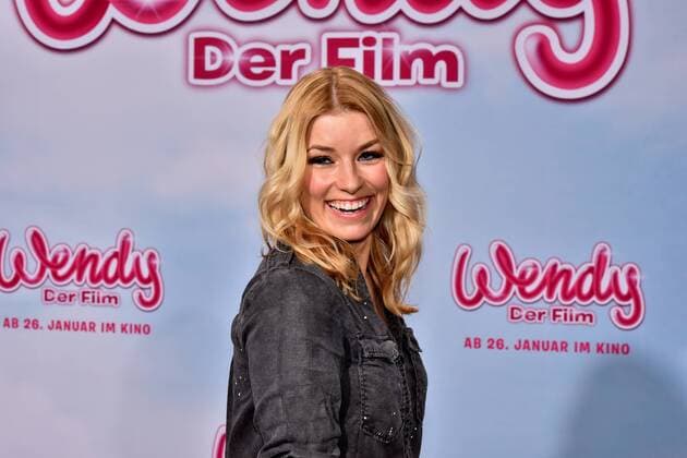 Schauspielerin Annica Hansen posiert am 15.01.2017 in Köln auf dem roten Teppich bei der Premiere des Films Wendy der Film im Kölner Cinedom.