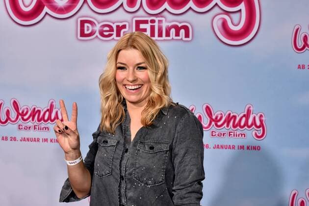 Schauspielerin Annica Hansen posiert am 15.01.2017 in Köln auf dem roten Teppich bei der Premiere des Films Wendy der Film im Kölner Cinedom.