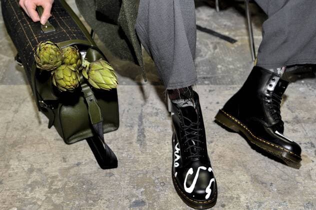 Italy:Miaoran backstage at Milan Fashion week Models are seen on backstage of Miaoran show during Milan Men s Fashion Week Fall Winter.  GaetanoxPiazzolla