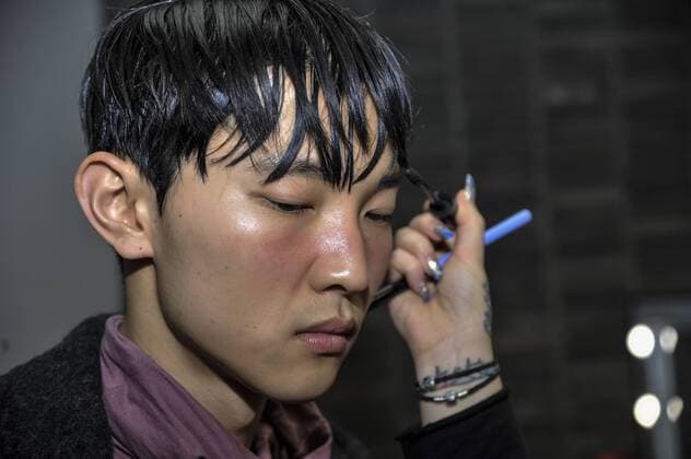 Italy:Miaoran backstage at Milan Fashion week Models are seen on backstage of Miaoran show during Milan Men s Fashion Week Fall Winter.  GaetanoxPiazzolla