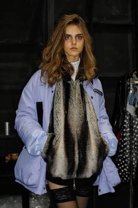 Mailand Fashion Week - Malibu1992 Modenschau Backstage Italy: Malibu 1992 backstage at Milan Fashion week Malibu 1992 backstage at Milan, man s fashion week  GaetanoxxPiazzolla