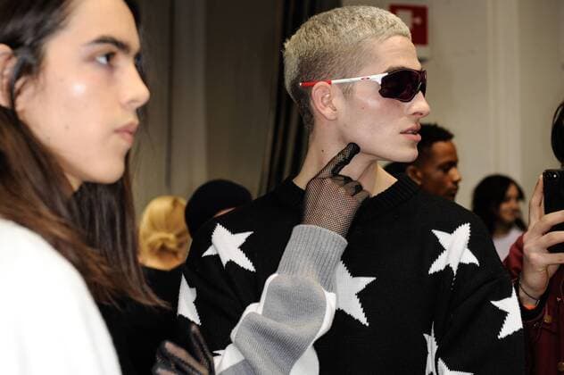 Mailand Fashion Week - Malibu1992 Modenschau Backstage Italy: Malibu 1992 backstage at Milan Fashion week Malibu 1992 backstage at Milan, man s fashion week  GaetanoxxPiazzolla