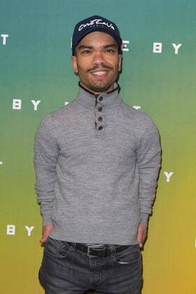 Anouar Toubali CELEBRITES : Photo call du film LIVE BY NIGHT - Paris - 16 01 2017 StephenCaillet Panoramic 