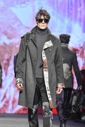 Milan Men s Fashion Week Fall Winter 2017 2018. Milano Moda Uomo, autunno inverno 2017 2018 .ETRO fashionshow Pictured: model  Copyright: xRiccardoxGiordanoxSickix xIPAx