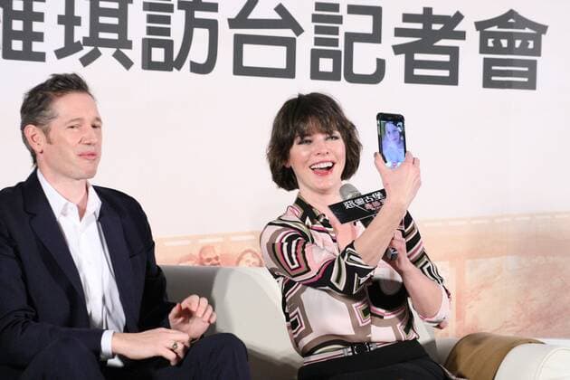 Milla Jovovich and Paul Anderson visit Taiwan for the promotion of their new movie Resident Evil: The Final Chapter in Taipei, Taiwan, China on 16th January, 2017.  201701161079