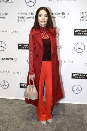 Nadine Warmuth bei der Dorothee Schumacher Fashion Show auf der Mercedes-Benz Fashion Week Berlin Autumn Winter 2017. Berlin, 17.01.2017 Foto:xS.xGabschx xFuturexImage