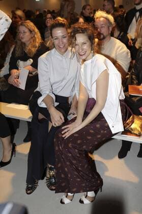 Alexandra Neldel und Chiara Schoras bei der Dorothee Schumacher Fashion Show auf der Mercedes-Benz Fashion Week Berlin Autumn Winter 2017. Berlin, 17.01.2017 Foto:xS.xGabschx xFuturexImage