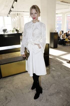 Julia Dietze bei der Dorothee Schumacher Fashion Show auf der Mercedes-Benz Fashion Week Berlin Autumn Winter 2017. Berlin, 17.01.2017 Foto:xS.xGabschx xFuturexImage