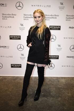 Anna Hiltrop bei der Holy Ghost Modenschau am 17.01.2017 im Rahmen der Mercedes-Benz Fashion Week Herbst Winter 2017 in Berlin MBFW Fashionweek 2017 Januar in Berlin- Holy Ghost Fashionshow 
