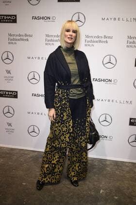 Monica Ivancan bei der Holy Ghost Modenschau am 17.01.2017 im Rahmen der Mercedes-Benz Fashion Week Herbst Winter 2017 in Berlin MBFW Fashionweek 2017 Januar in Berlin- Holy Ghost Fashionshow 