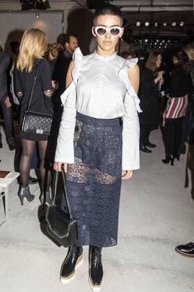 Alina Süggeler (Frida Gold) bei der Dorothee Schumacher Fashion Show auf der Mercedes-Benz Fashion Week Berlin Autumn Winter 2017. Berlin, 17.01.2017 Foto:xK.xWernerx xFuturexImage