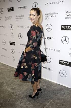 Fiona Erdmann bei der Lena Hoschek Fashion Show auf der Mercedes-Benz Fashion Week Berlin Autumn Winter 2017. Berlin, 17.01.2017 Foto:xS.xGabschx xFuturexImage
