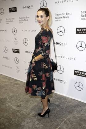 Fiona Erdmann bei der Lena Hoschek Fashion Show auf der Mercedes-Benz Fashion Week Berlin Autumn Winter 2017. Berlin, 17.01.2017 Foto:xS.xGabschx xFuturexImage