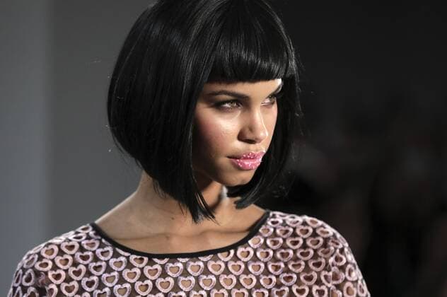 Model bei der Lena Hoschek Fashion Show auf der Mercedes-Benz Fashion Week Berlin Autumn Winter 2017. Berlin, 17.01.2017 Foto:xS.xGabschx xFuturexImage