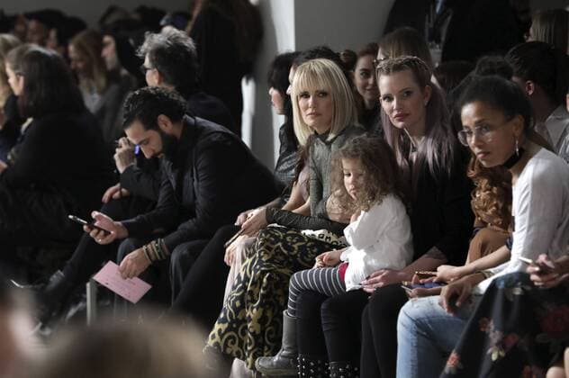 Massimo Sinato, Monica Ivancan und Mirja du Mont bei der Lena Hoschek Fashion Show auf der Mercedes-Benz Fashion Week Berlin Autumn Winter 2017. Berlin, 17.01.2017 Foto:xS.xGabschx xFuturexImage