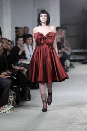 Model bei der Lena Hoschek Fashion Show auf der Mercedes-Benz Fashion Week Berlin Autumn Winter 2017. Berlin, 17.01.2017 Foto:xS.xGabschx xFuturexImage