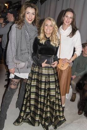 Annett Möller, Jennifer Knäble und Katrin Wrobel bei der Lena Hoschek Fashion Show auf der Mercedes-Benz Fashion Week Berlin Autumn Winter 2017. Berlin, 17.01.2017 Foto:xK.xWernerx xFuturexImage