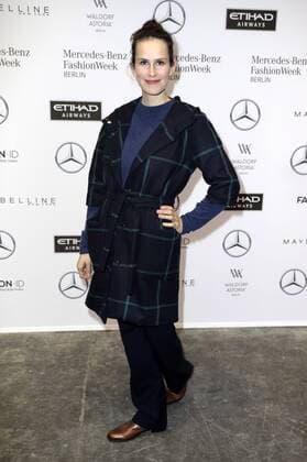 Saralisa Volm bei der Hien Le Fashion Show auf der Mercedes-Benz Fashion Week Berlin Autumn Winter 2017. Berlin, 17.01.2017 Foto:xS.xGabschx xFuturexImage