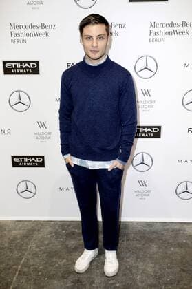 Jannik Schümann bei der Hien Le Fashion Show auf der Mercedes-Benz Fashion Week Berlin Autumn Winter 2017. Berlin, 17.01.2017 Foto:xS.xGabschx xFuturexImage