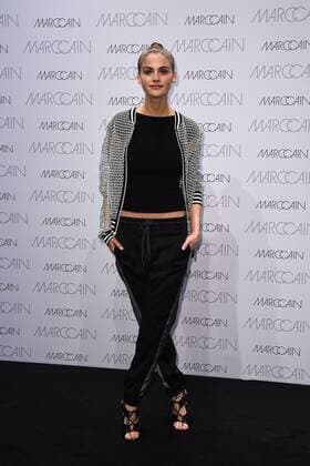 Lisa Tomaschewsky bei der Ankunft zur Marc Cain Modenschau am 17.01.2017 im Rahmen der Mercedes-Benz Fashion Week Herbst Winter 2017 in Berlin MBFW Fashionweek 2017 Januar in Berlin- Marc Cain Fashionshow 