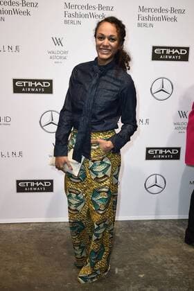 Milka Loff Fernandes bei der Ankunft zur Riani Modenschau am 17.01.2017 im Rahmen der Mercedes-Benz Fashion Week Herbst Winter 2017 in Berlin MBFW Fashionweek 2017 Januar in Berlin- Riani Fashionshow 